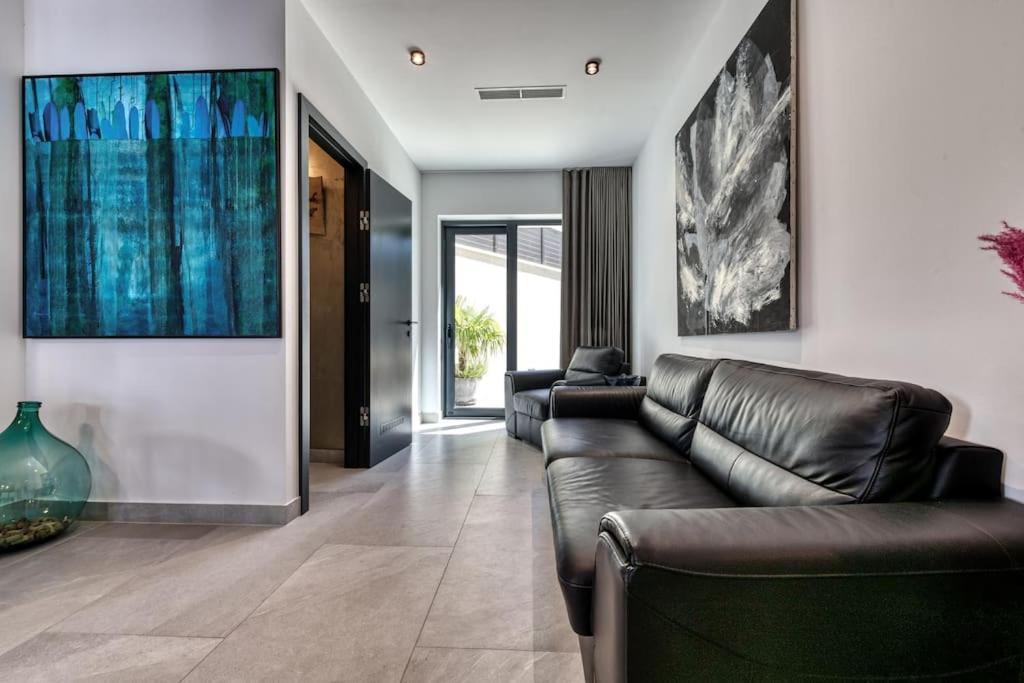 Apartment One B With Heated Private Pool Dubrovnik Eksteriør billede
