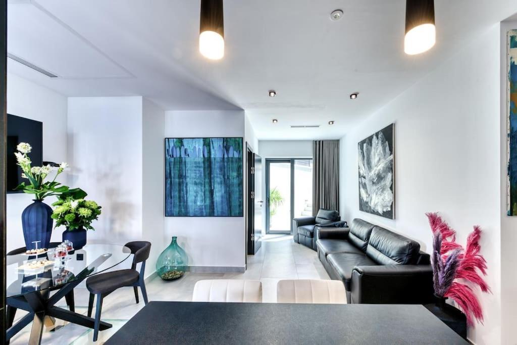 Apartment One B With Heated Private Pool Dubrovnik Eksteriør billede