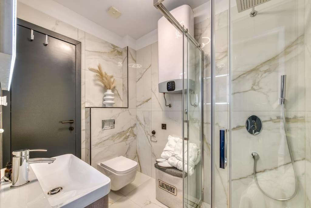 Apartment One B With Heated Private Pool Dubrovnik Eksteriør billede