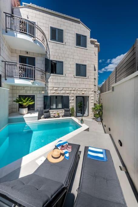 Apartment One B With Heated Private Pool Dubrovnik Eksteriør billede