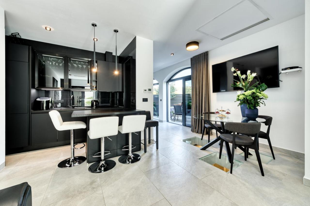 Apartment One B With Heated Private Pool Dubrovnik Eksteriør billede