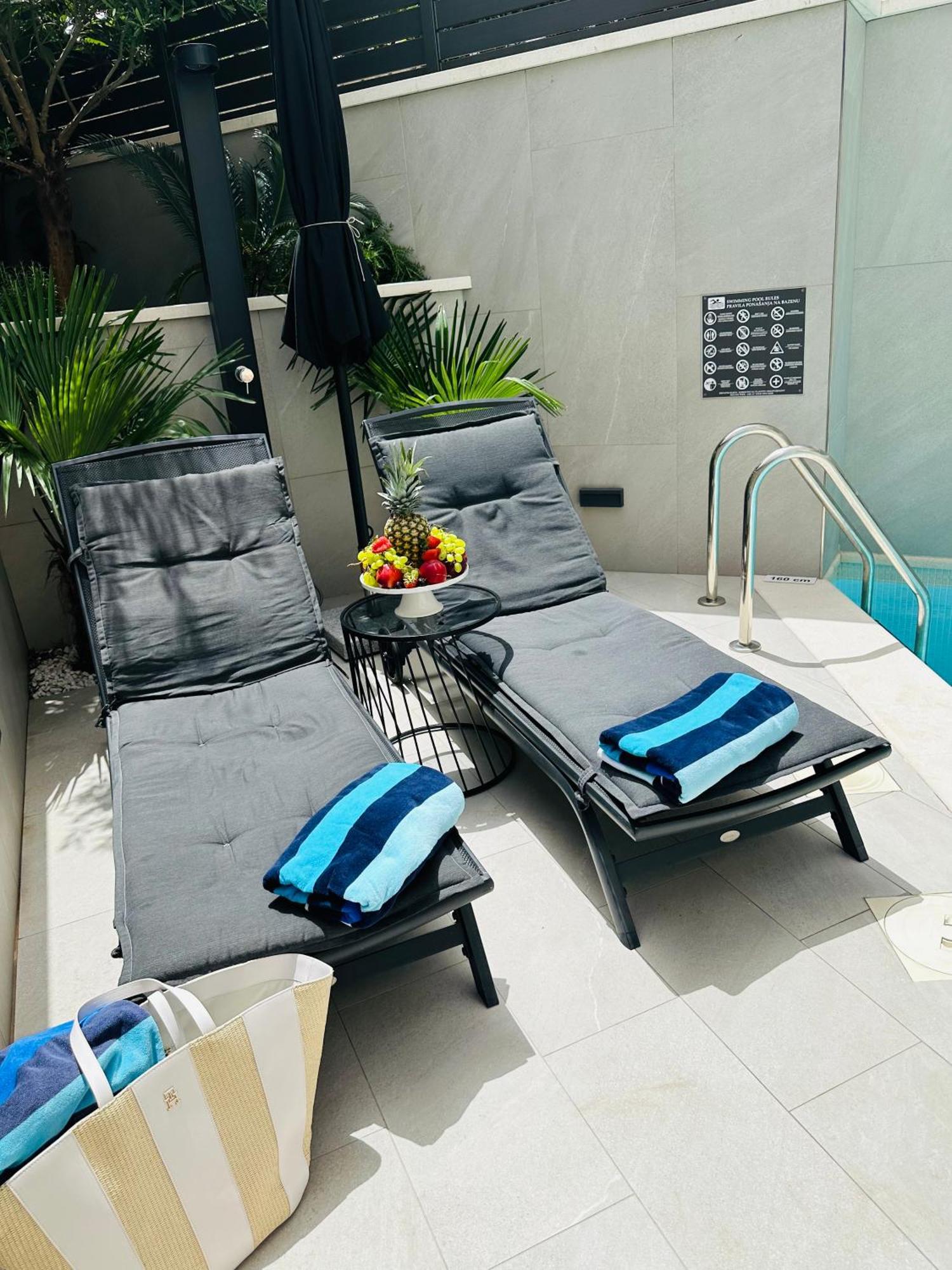 Apartment One B With Heated Private Pool Dubrovnik Eksteriør billede